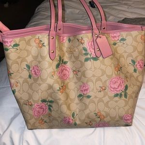 Coach Tote